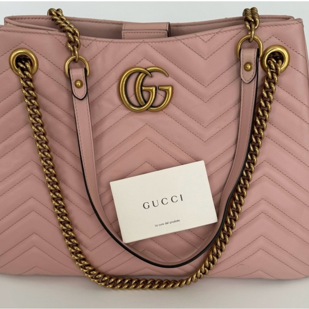 Gucci Marmont Apollo chevron bag. (Dusty pink and gold)